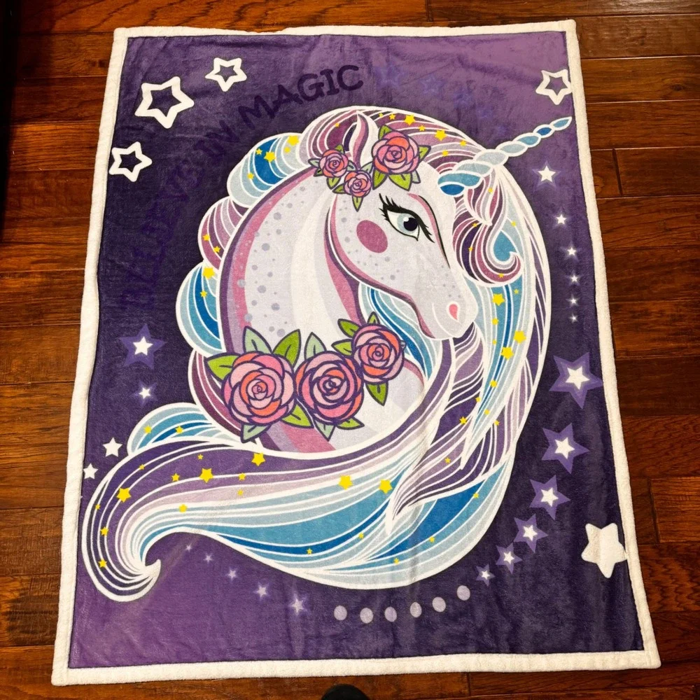 Magical‎ Unicorn Stars Purple Fleece Throw Blanket Cozy Soft 58x45